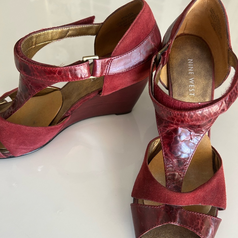 Nine West Red Heels Elegant Patent Leather